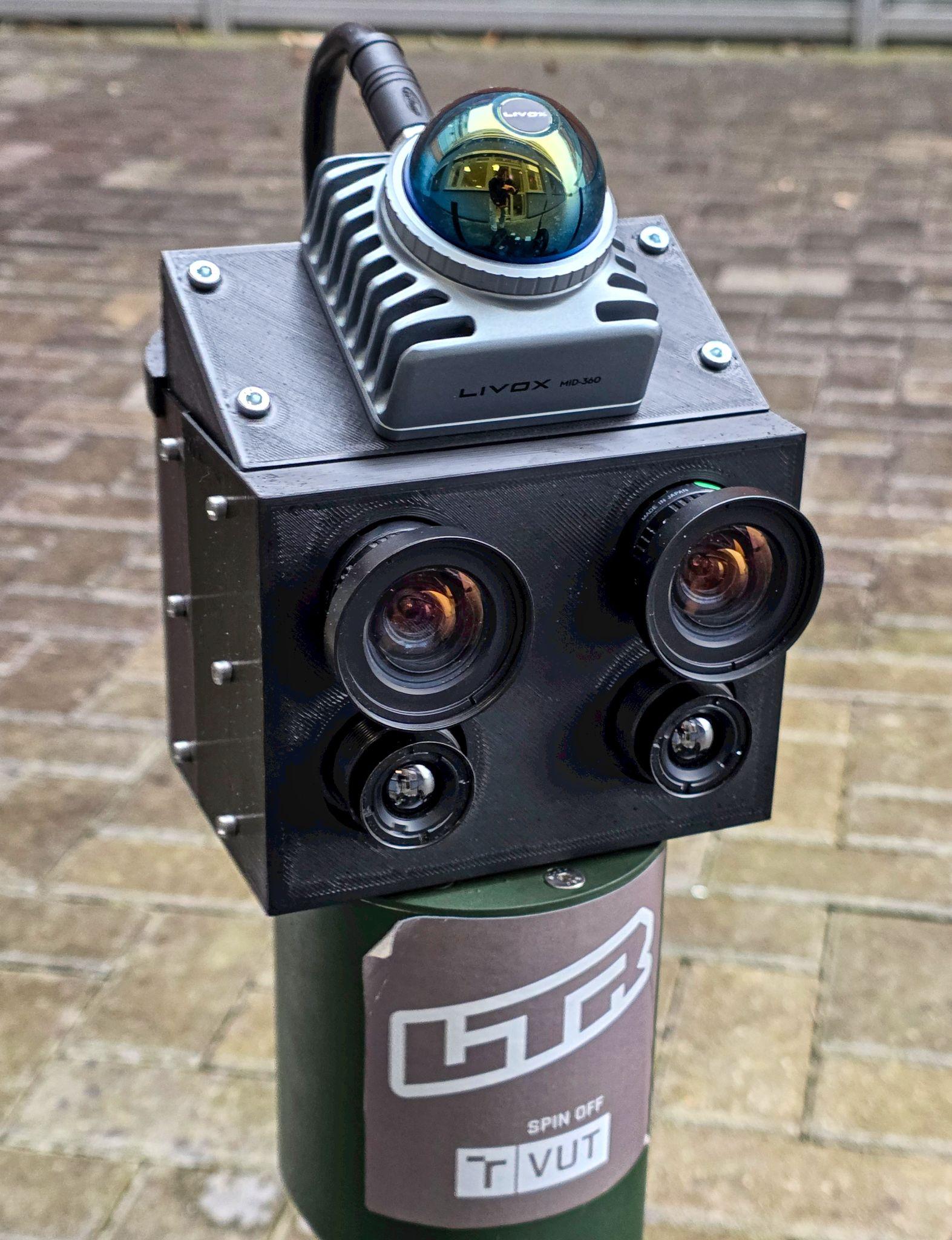 Optoelektronická senzorická hlavice Orpheus-XR s LiDARem, RGB kamerami a termokamerami